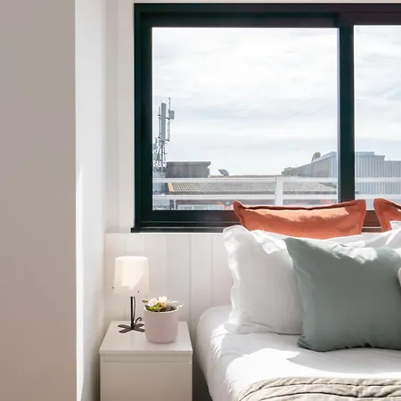 Apartment Host Wise - Sunny Bright Flat W Balcony *