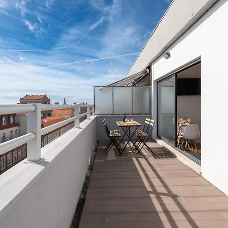 Host Wise - Sunny Bright Flat W Balcony Porto