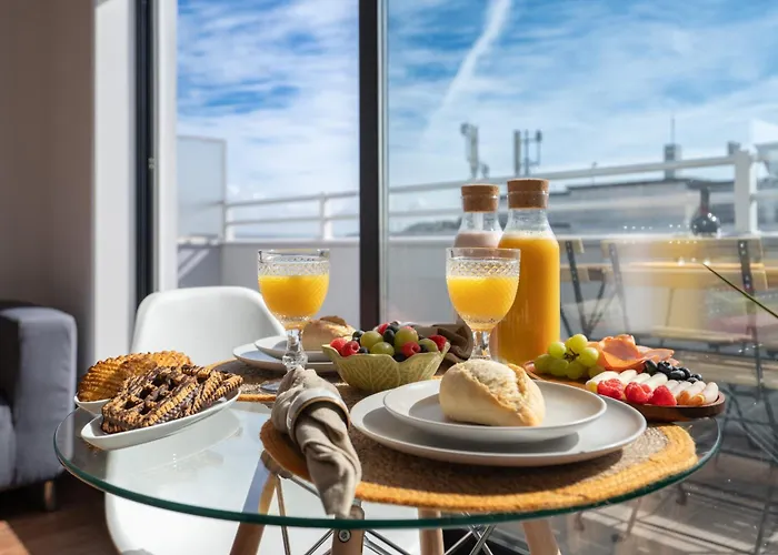 Διαμέρισμα Host Wise - Sunny Bright Flat W Balcony