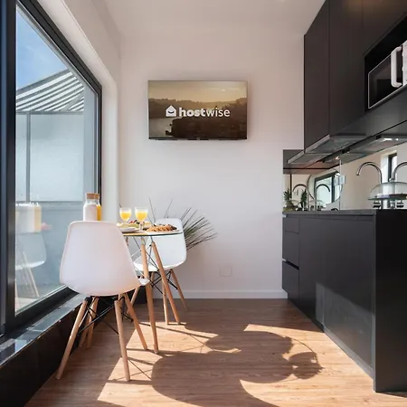 Host Wise - Sunny Bright Flat W Balcony Appartement Oporto
