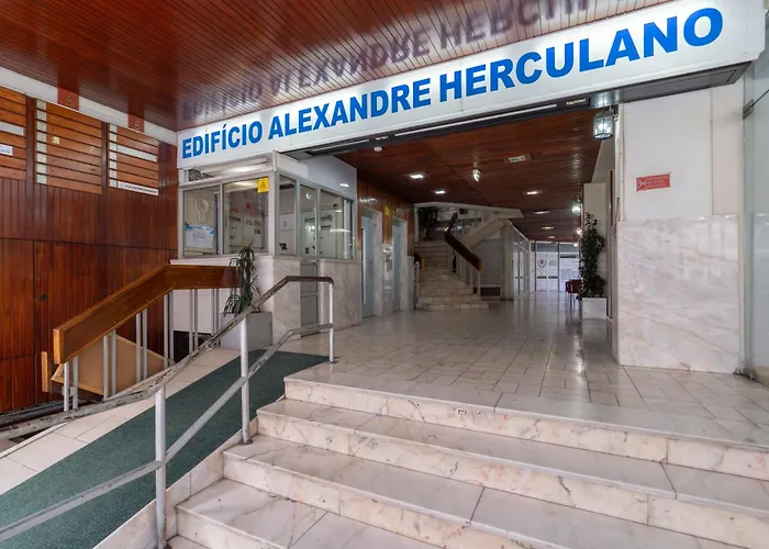 Apartamento Host Wise - Sunny Bright Flat W Balcony *